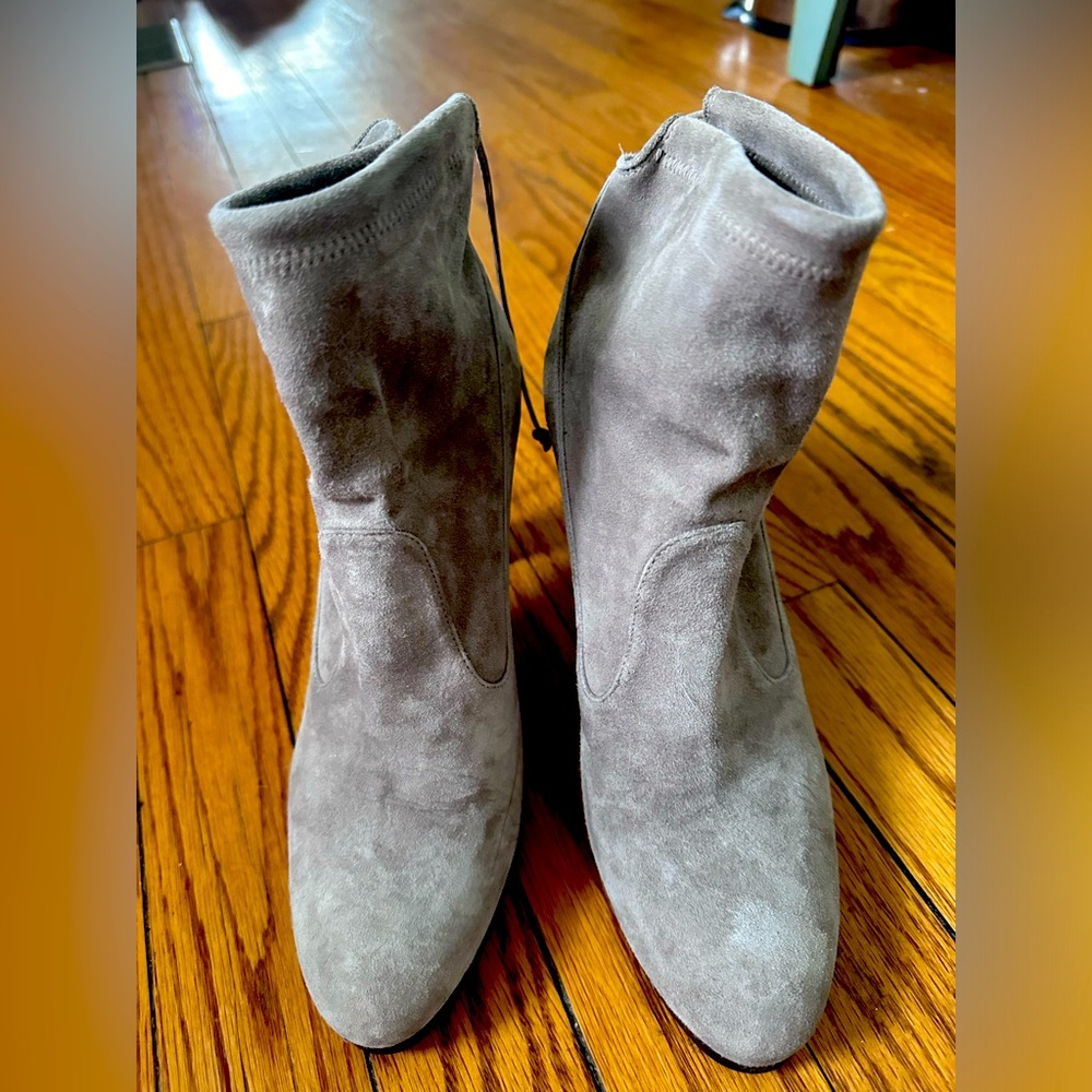 Stuart Weitzman Perfection Topo Suede Bootie Size 6.5